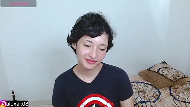alexaa08 online show from December 4, 2024, 5:38 pm