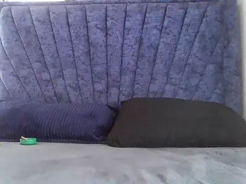 Petite doll20 online show from March 17, 2026, 1:47 pm