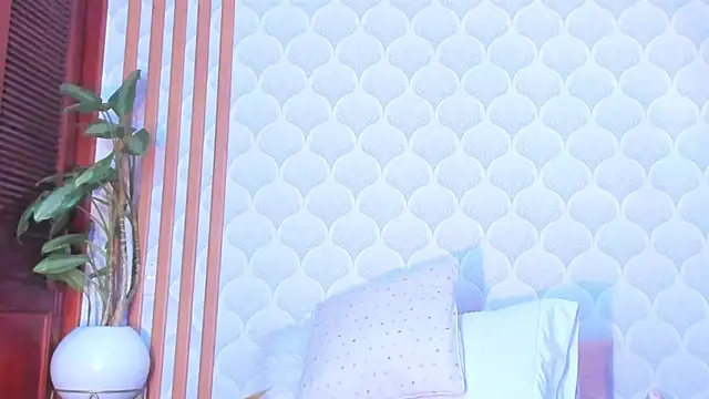 PamelaReall online show from February 1, 2025, 5:49 am