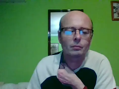 Snapshot of Tiger202441 chatting on November 21, 2025, 9:58 pm Tiger202441 online show from November 21, 2025, 9:58 pm