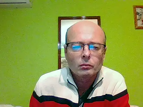 Snapshot of Tiger202441 chatting on December 2, 2025, 5:25 pm Tiger202441 online show from December 2, 2025, 5:25 pm