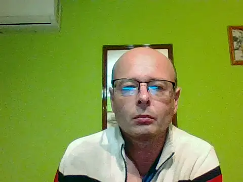 Snapshot of Tiger202441 chatting on October 21, 2025, 6:40 pm Tiger202441 online show from October 21, 2025, 6:40 pm