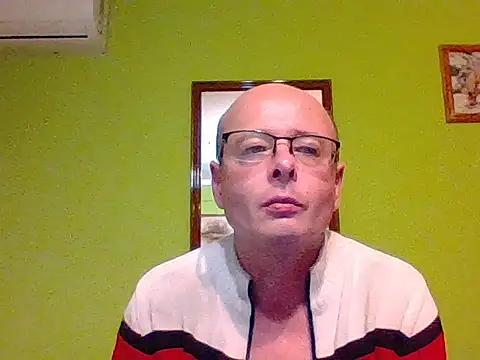 Snapshot of Tiger202441 chatting on October 22, 2025, 9:13 pm Tiger202441 online show from October 22, 2025, 9:13 pm