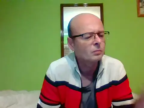 Snapshot of Tiger202441 chatting on November 18, 2025, 10:24 pm Tiger202441 online show from November 18, 2025, 10:24 pm