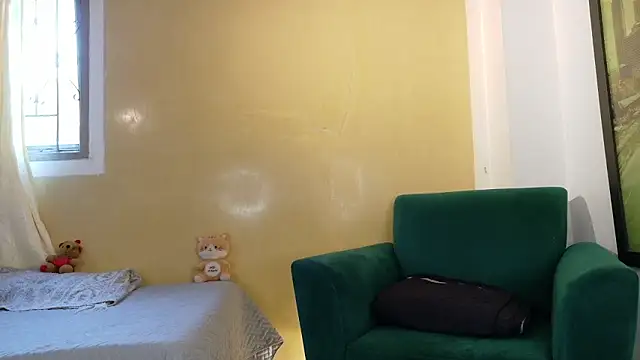 kittyzenn online show from March 10, 2026, 1:26 pm