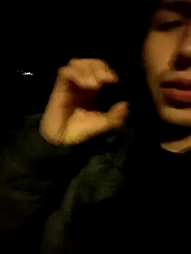 Snapshot of Dennis_2024 chatting on November 1, 2025, 12:50 am Dennis 2024 online show from November 1, 2025, 12:50 am