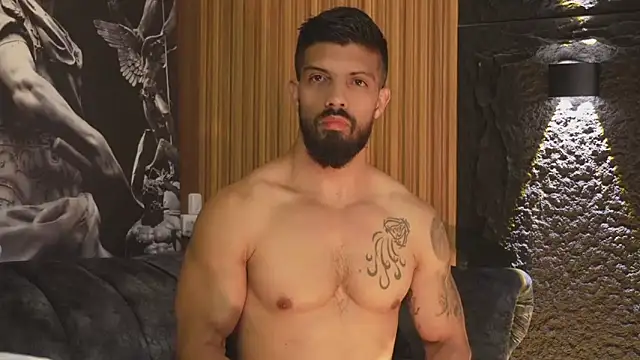 DannSaenz online show from November 2, 2025, 12:04 am