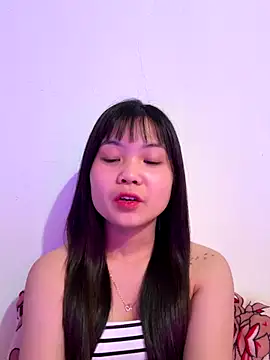 Snapshot of Maeve2k5 chatting on November 14, 2025, 12:53 pm Maeve2k5 online show from November 14, 2025, 12:53 pm