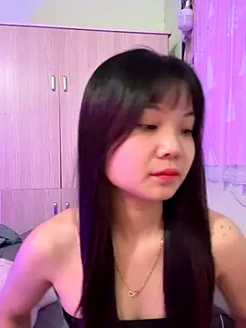 Snapshot of Maeve2k5 chatting on November 22, 2025, 10:30 pm Maeve2k5 online show from November 22, 2025, 10:30 pm