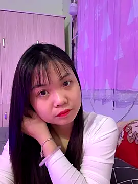 Snapshot of Maeve2k5 chatting on November 2, 2025, 11:15 am Maeve2k5 online show from November 2, 2025, 11:15 am