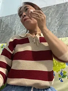 Linaannn online show from February 2, 2026, 12:20 am