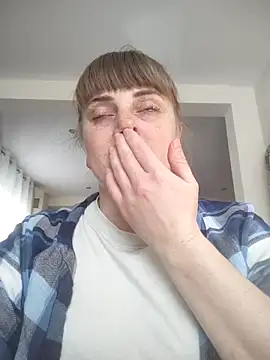 CoddessCrystal online show from March 5, 2026, 8:33 am