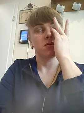 CoddessCrystal online show from March 25, 2026, 8:14 am