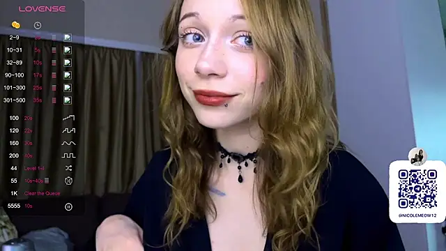  SofiaBrown online show from April 21, 2026, 9:54 pm