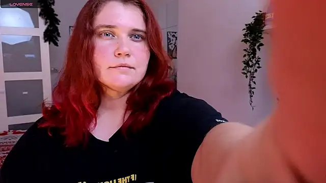 daisy low online show from December 3, 2025, 1:10 pm