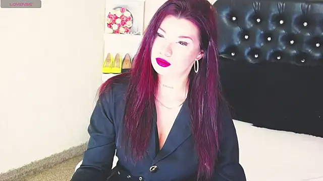 Snapshot of Allisonn223 chatting on May 3, 2026, 12:20 pm Allisonn223 online show from May 3, 2026, 12:20 pm
