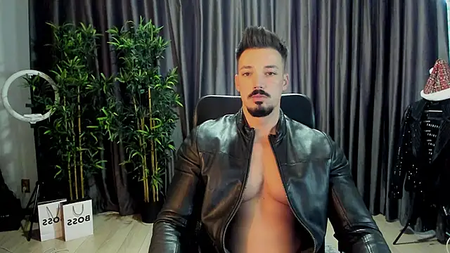 Snapshot of HaydenSpearss chatting on November 25, 2025, 8:03 am HaydenSpearss online show from November 25, 2025, 8:03 am