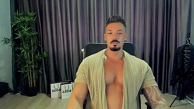 HaydenSpearss online show from July 4, 2026, 6:42 am