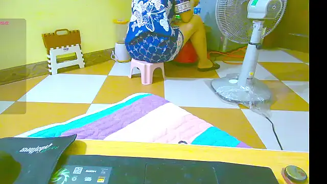 Snapshot of Love_making chatting on October 31, 2025, 12:29 am Love making online show from October 31, 2025, 12:29 am