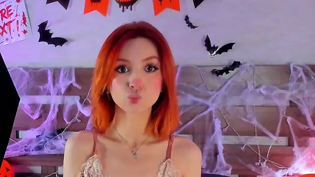 Snapshot of AgataBella chatting on November 1, 2025, 10:58 pm AgataBella online show from November 1, 2025, 10:58 pm