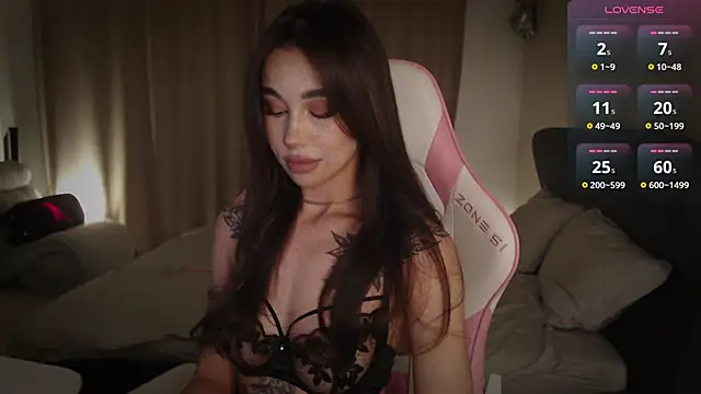 Snapshot of march_mellow chatting on February 6, 2025, 7:29 pm march mellow online show from February 6, 2025, 7:29 pm