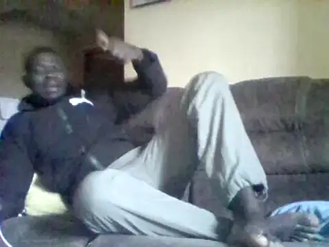 Snapshot of ClinDi chatting on October 19, 2025, 4:04 am ClinDi online show from October 19, 2025, 4:04 am