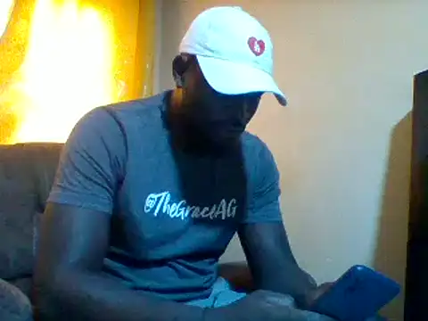 Snapshot of ClinDi chatting on October 10, 2025, 8:48 am ClinDi online show from October 10, 2025, 8:48 am