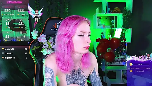  HelenCarter online show from February 19, 2025, 3:17 am