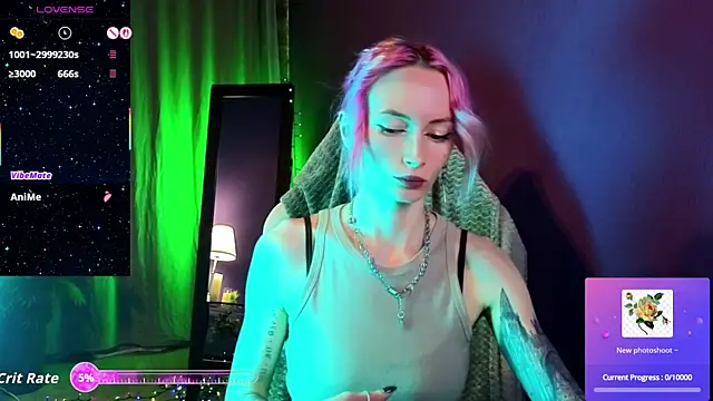  HelenCarter online show from April 23, 2026, 8:43 pm