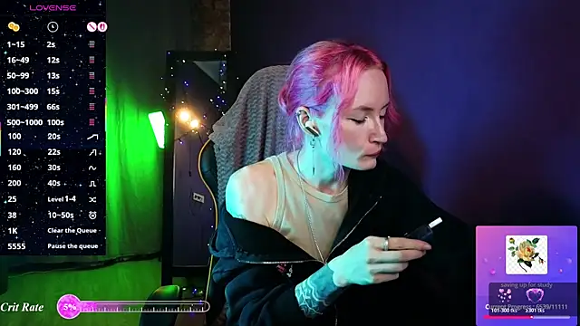 Snapshot of _HelenCarter chatting on July 25, 2026, 8:37 pm HelenCarter online show from July 25, 2026, 8:37 pm