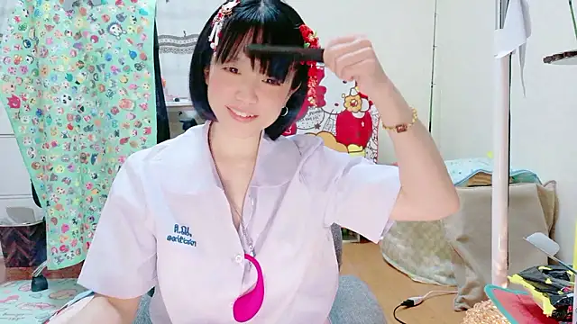 renapiyon8182 online show from April 29, 2026, 10:49 pm