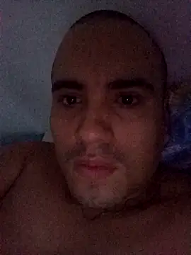 Snapshot of Armando2896 chatting on February 15, 2026, 11:25 pm Armando2896 online show from February 15, 2026, 11:25 pm