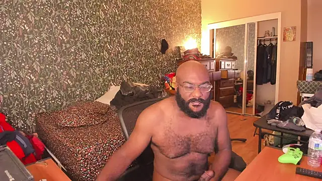 Snapshot of MrChuckDailyXXX chatting on July 18, 2026, 12:36 pm MrChuckDailyXXX online show from July 18, 2026, 12:36 pm