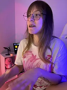 Snapshot of _nobara__ chatting on December 2, 2025, 4:03 am nobara online show from December 2, 2025, 4:03 am