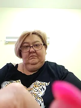 Awn290668 online show from October 3, 2025, 3:57 pm