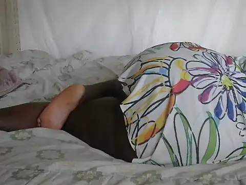 Sexy wet - online show from October 8, 2025, 11:34 am