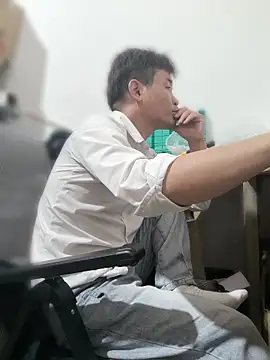 Snapshot of kisstoyousoon2024 chatting on February 28, 2026, 7:19 am kisstoyousoon2024 online show from February 28, 2026, 7:19 am