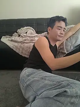 Snapshot of kisstoyousoon2024 chatting on November 9, 2025, 12:53 pm kisstoyousoon2024 online show from November 9, 2025, 12:53 pm