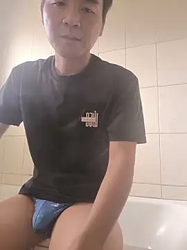 Snapshot of kisstoyousoon2024 chatting on December 15, 2025, 12:22 pm kisstoyousoon2024 online show from December 15, 2025, 12:22 pm