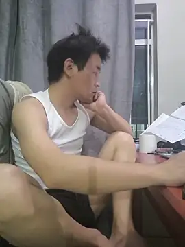 Snapshot of kisstoyousoon2024 chatting on January 7, 2026, 6:46 pm kisstoyousoon2024 online show from January 7, 2026, 6:46 pm