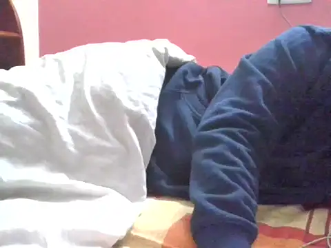 Snapshot of raka120294 chatting on December 31, 2024, 5:07 pm raka120294 online show from December 31, 2024, 5:07 pm