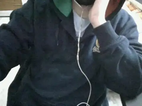 Snapshot of raka120294 chatting on December 19, 2024, 7:18 pm raka120294 online show from December 19, 2024, 7:18 pm