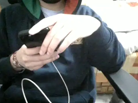 Snapshot of raka120294 chatting on January 12, 2025, 10:12 am raka120294 online show from January 12, 2025, 10:12 am