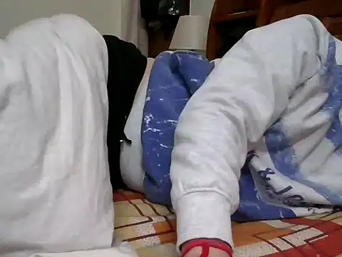 Snapshot of raka120294 chatting on January 14, 2025, 8:26 pm raka120294 online show from January 14, 2025, 8:26 pm