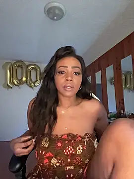 Snapshot of Blazerina chatting on November 15, 2025, 9:30 pm Blazerina online show from November 15, 2025, 9:30 pm