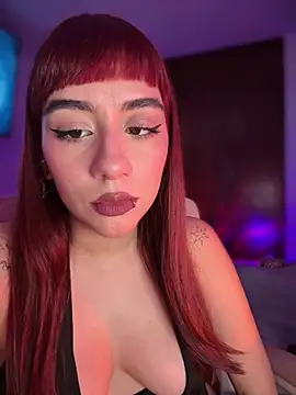 veronicaapink online show from April 1, 2026, 10:07 pm