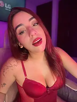 veronicaapink online show from March 26, 2026, 3:38 am