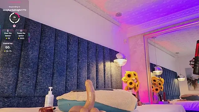 Snapshot of HannaRed_ chatting on June 29, 2026, 7:35 pm HannaRed online show from June 29, 2026, 7:35 pm
