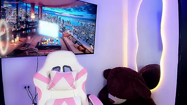 Snapshot of Maryonthemoon chatting on February 11, 2026, 9:58 pm Maryonthemoon online show from February 11, 2026, 9:58 pm