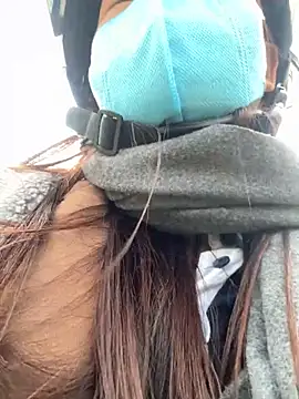 Snapshot of Hellen_111 chatting on December 3, 2025, 3:07 am Hellen 111 online show from December 3, 2025, 3:07 am